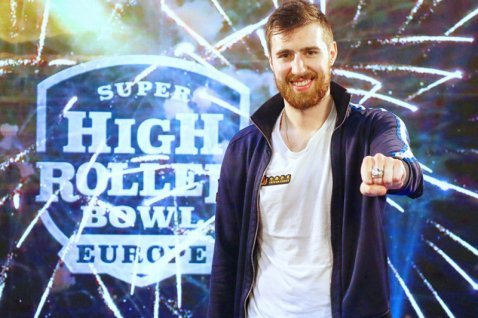 Wiktor Malinowski gana el Super High Roller Bowl Europa 2021